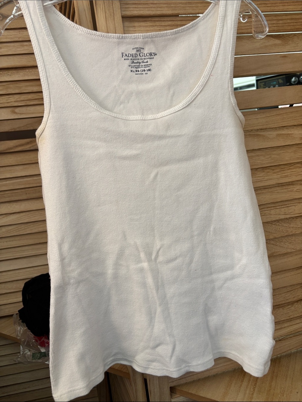 Faded Glory White Ribbed Scoop Neck Tank Top XL